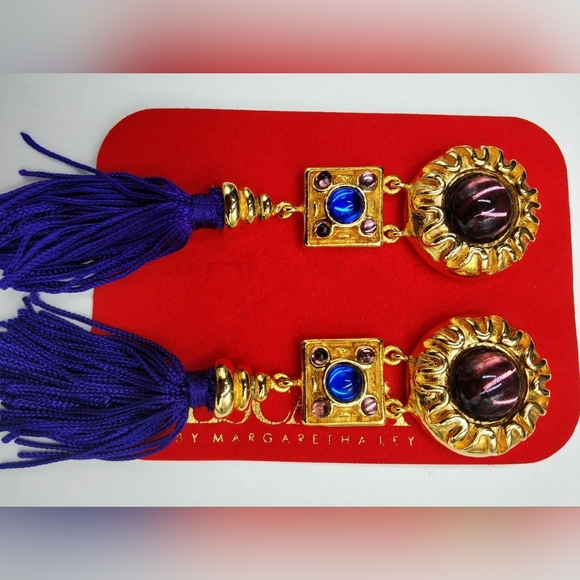 Authentic VINTAGE Clip-on Earrings by Margaretha Ley ESCADA. Early 1990s - Picture 4 of 13